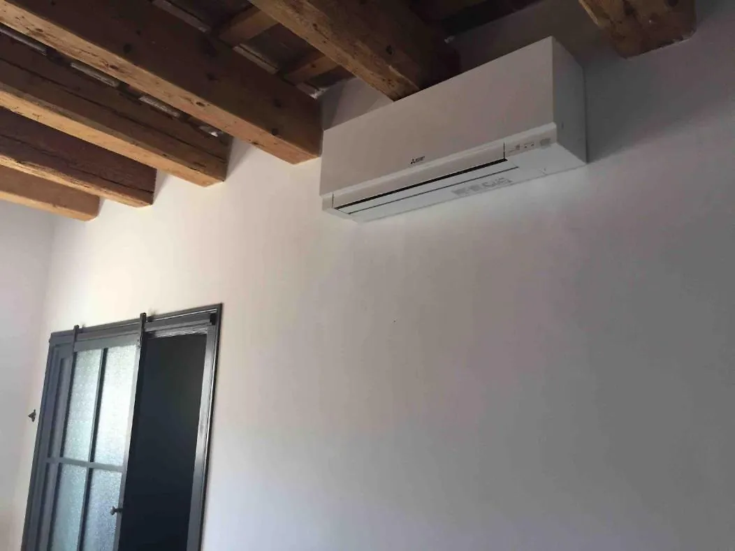 Cosy & Bright Apartment Near Ramblas Barselona